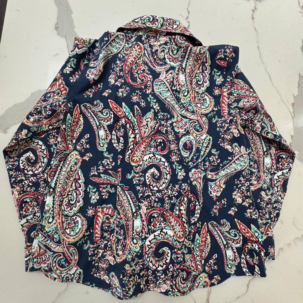 Chico's Paisley Button up Shirt Size 1 Navy Blue No-Iron Cotton Long Sleeve - Picture 9 of 9